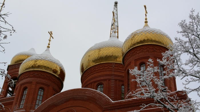 В городе Клинцы возведены купола на Богоявленский Кафедральный Собор