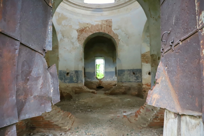 Внутренний туризм: Покровская церковь в Кузнецах