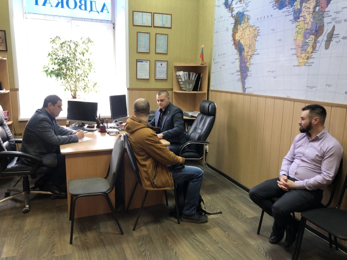 В Клинцах депутаты провели прием граждан