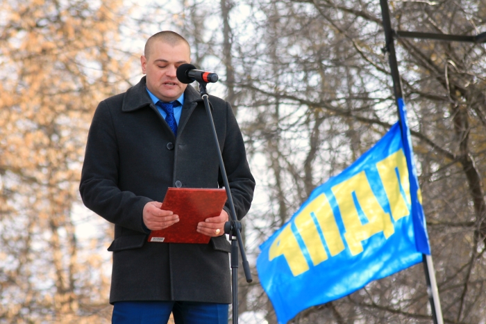 23 февраля - праздничный митинг ЛДПР в Клинцах: концерт, подарки, полевая кухня с кашей и чаепитием