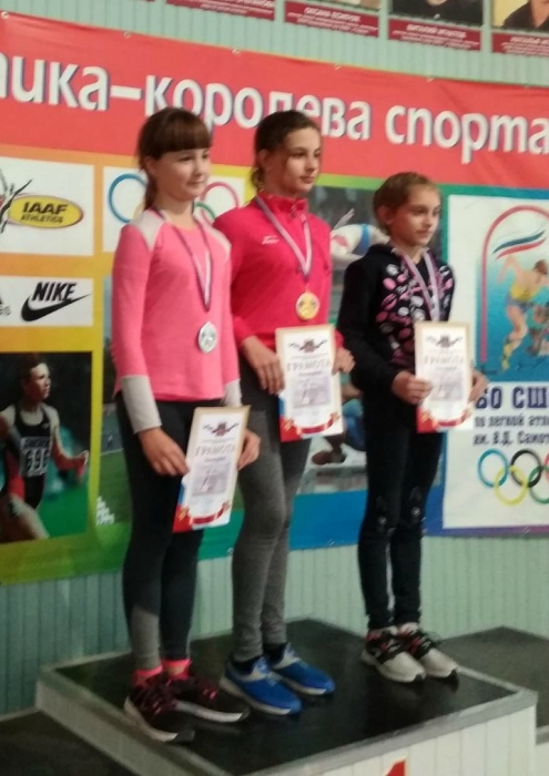 Клинцовские спортсмены стали серебряными призерами в областных соревнованиях по легкоатлетическому троеборью