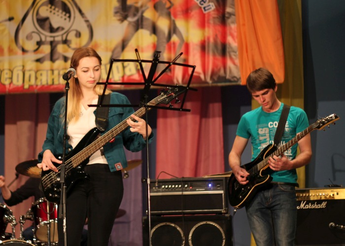 В Клинцах состоится международный фестиваль-конкурс вокально-инструментальных ансамблей «Серебряная лира»