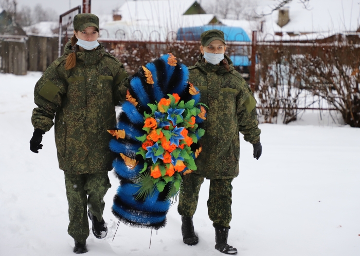 В Клинцах проходят памятные мероприятия по случаю гибели Дмитрия Литвякова и Бориса Сулейманова