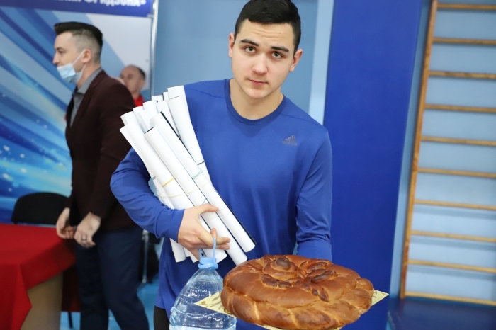 В Клинцах проходит турнир по мини-футболу, посвящённый памяти Дмитрия Литвякова