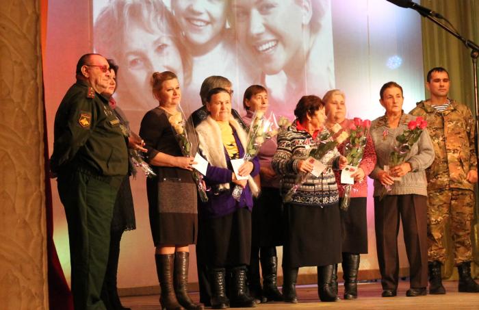В Клинцах прошли праздничные мероприятия, посвященные «Дня матери»