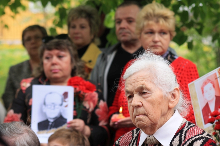 В Клинцах открыли мемориальную доску, посвященную жителям дома - фронтовикам Великой Отечественной войны