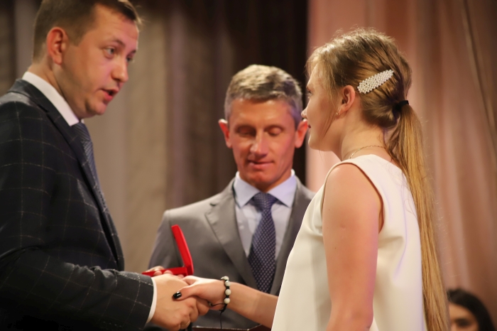 Лучших выпускников 2019 года наградили в Клинцах