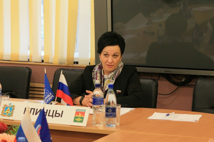 Депутат Госдумы Валентина Миронова с рабочим визитом посетила город Клинцы