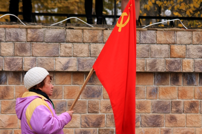 101-ю годовщину Великой Октябрьской социалистической революции отметили в Клинцах