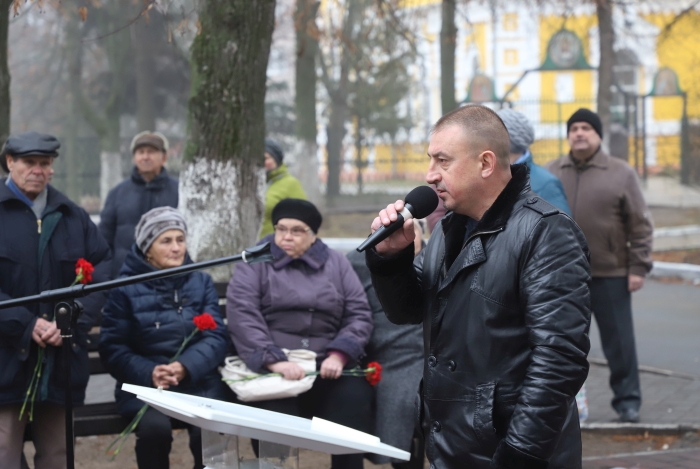 В Клинцах прошел митинг, посвященный Дню памяти погибших на Северном Кавказе 