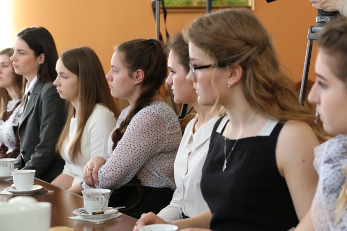 В Клинцах прошла встреча молодежи с руководством города и депутатами Брянской областной Думы