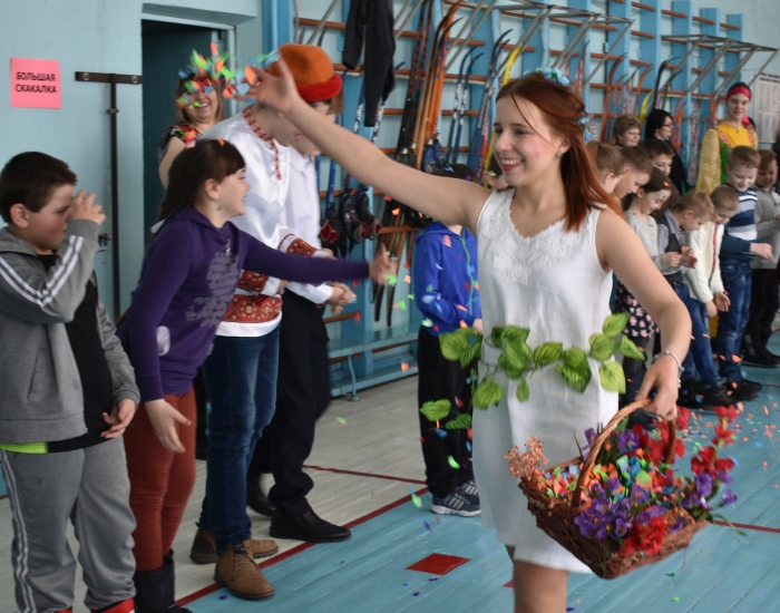 Масленичные гулянья проходят в школах города Клинцы