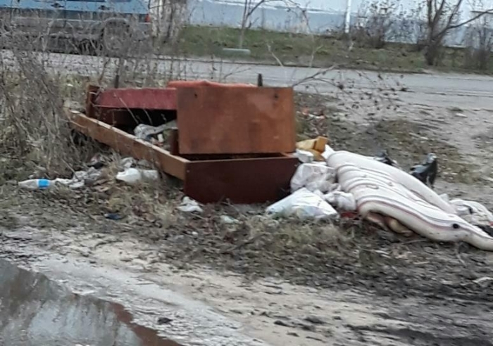 Клинчане жалуются на очередную свалку в центре города