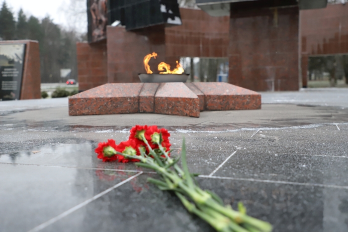 В Клинцах проходят памятные мероприятия, посвященные Дню неизвестного солдата