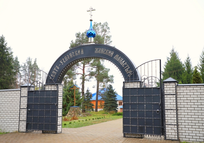 В Клинцах возрождается Свято-Успенский женский монастырь