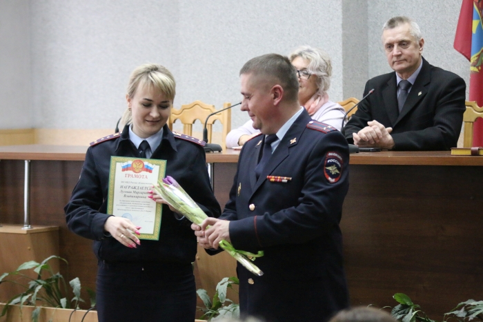 В МО МВД России «Клинцовский» прошло торжественное мероприятие, посвященное Международному женскому дню