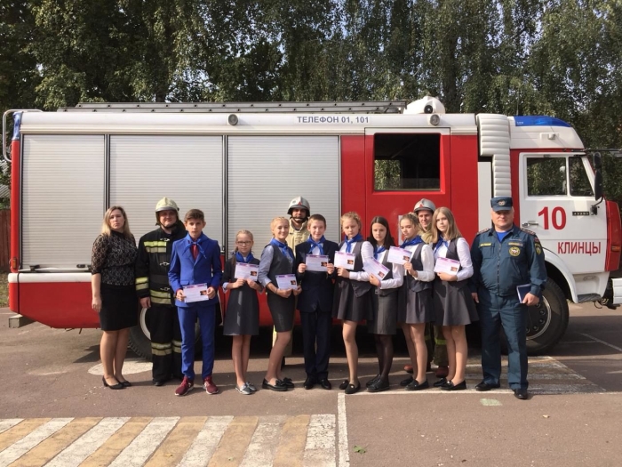 В клинцовской школе успешно прошла тренировочная эвакуация