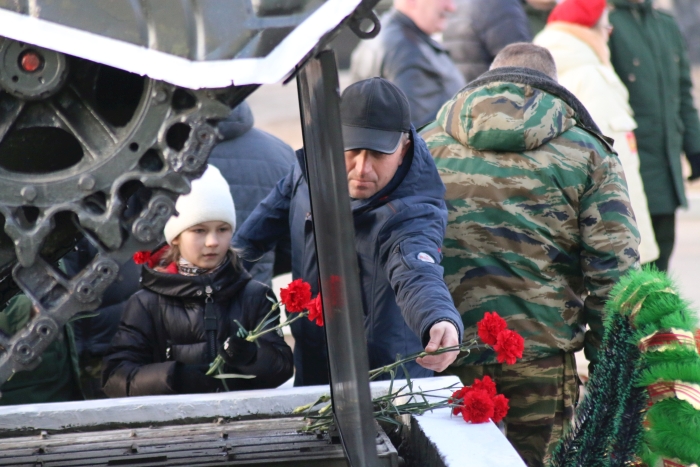 Памятник «Ветеранам боевых действий» открыли в Клинцах