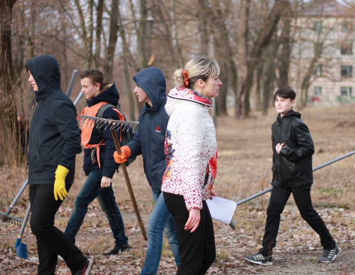 В городе Клинцы стартовал проект «Чистый парк»