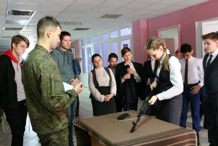 В Клинцах прошла военно-патриотическая игра «Растим патриотов»