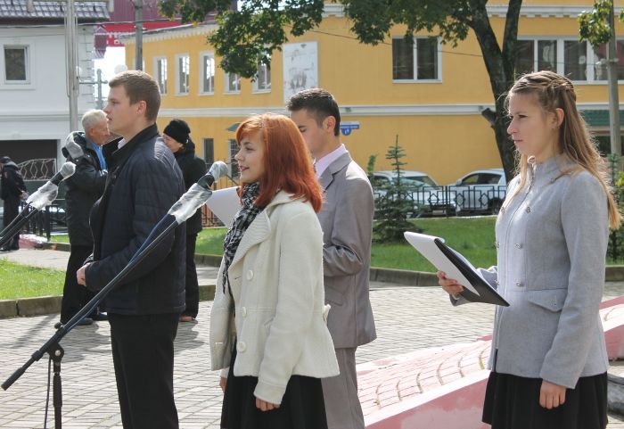 Клинцовские студенты приняли участие в Параде первокурсников