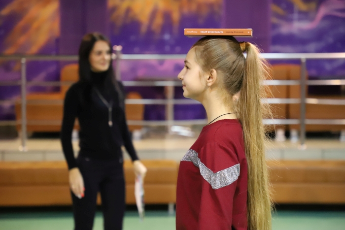 В Клинцах для участников проекта «Мисс Краса 2019» состоялся мастер-класс по подиумному шагу