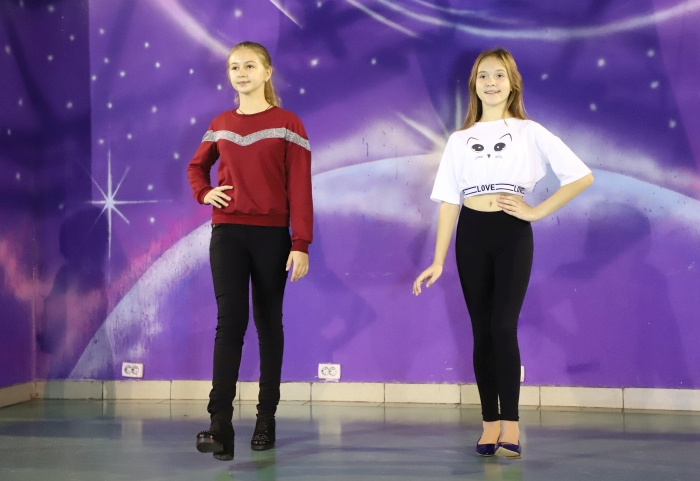 В Клинцах для участников проекта «Мисс Краса 2019» состоялся мастер-класс по подиумному шагу