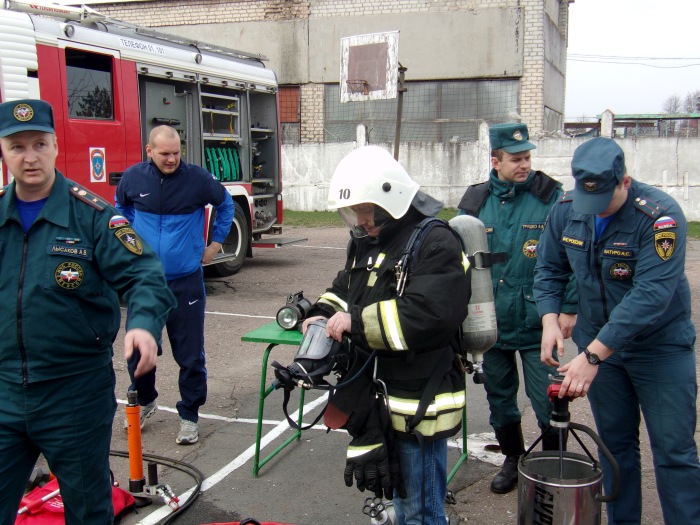В Клинцах состоялся сбор школьных добровольных пожарных дружин