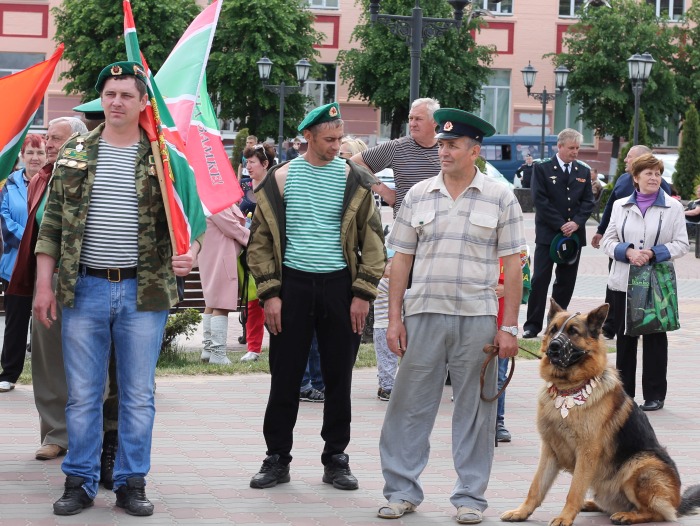 В Клинцах продолжается сбор средств на памятник воинам-пограничникам