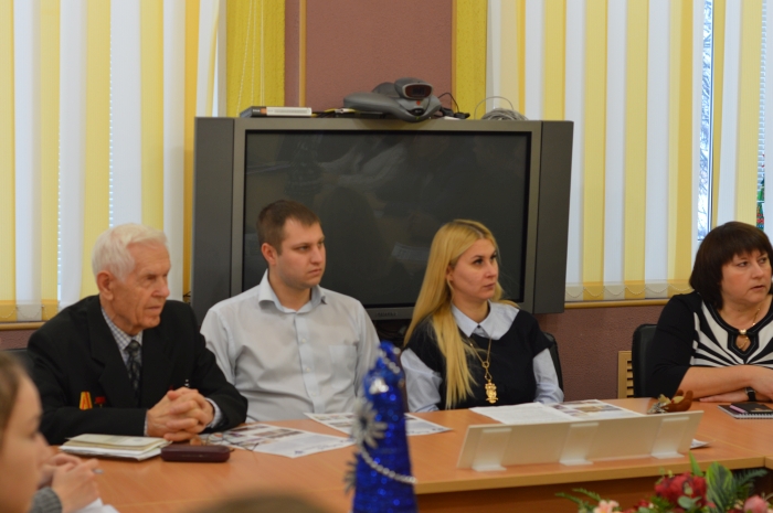 В Клинцах прошло очередное заседание «Школы молодого политика»