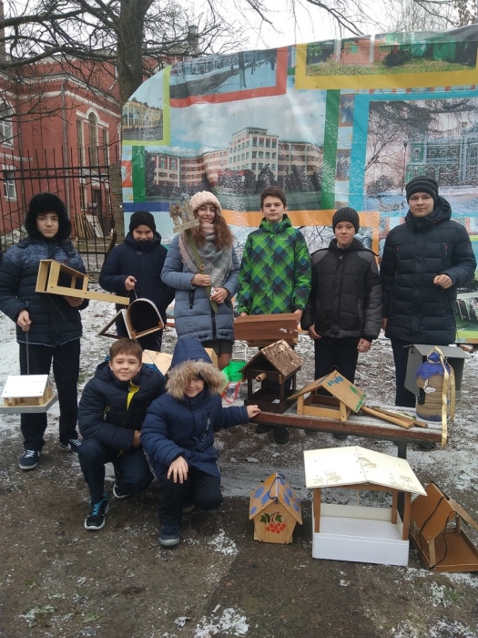 В Клинцах прошла акция «Покормите птиц зимой»