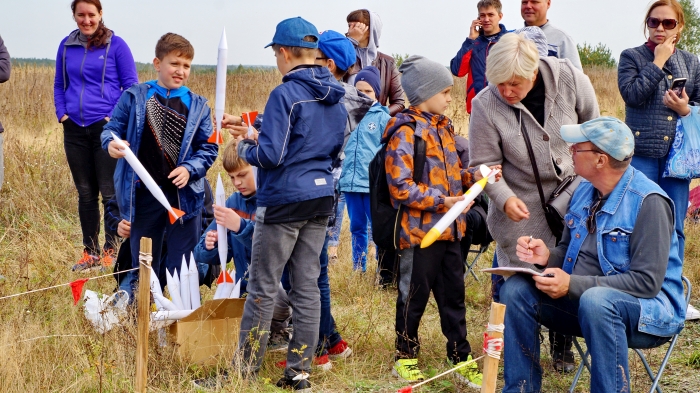 Фестиваль по авиационным моделям и ракетомоделизму «Высота» прошел в Клинцах