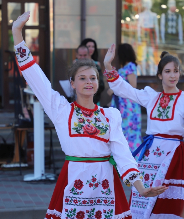 День семьи, любви и верности отмечают в Клинцах
