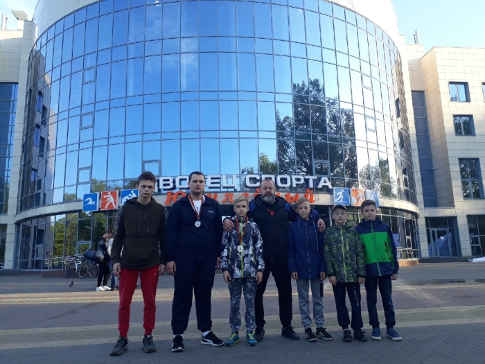 Клинцовские самбисты успешно выступили в Смоленске