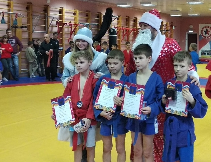 В Клинцах прошло открытое первенство по самбо