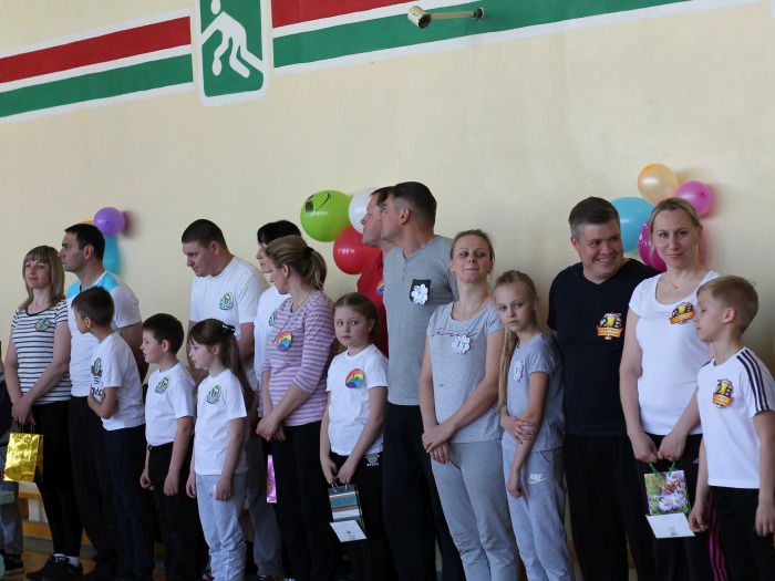 В городе Клинцы прошла семейная спартакиада «Здоровая семья – здоровое общество»
