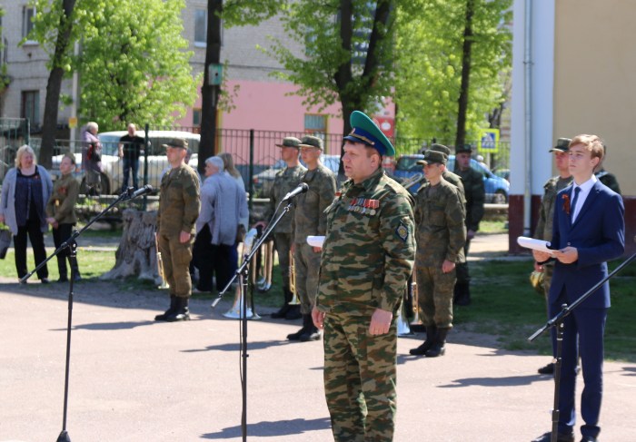 В образовательных учреждениях города Клинцы проходят торжественные мероприятия, посвященные «Дню Победы»