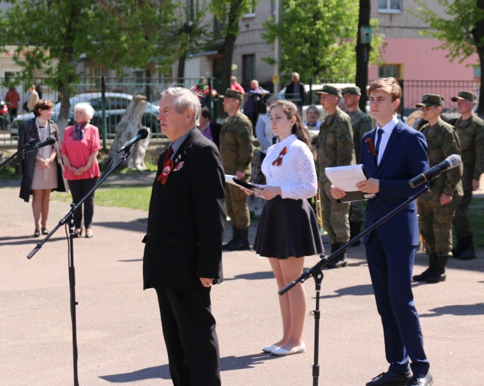 В образовательных учреждениях города Клинцы проходят торжественные мероприятия, посвященные «Дню Победы»