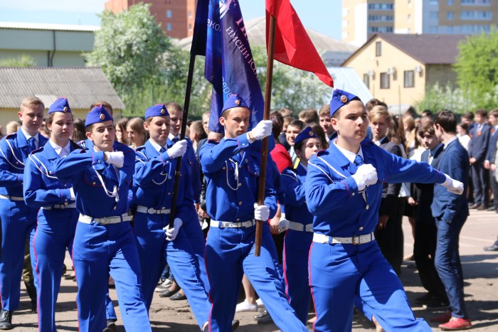 В образовательных учреждениях города Клинцы проходят торжественные мероприятия, посвященные «Дню Победы»