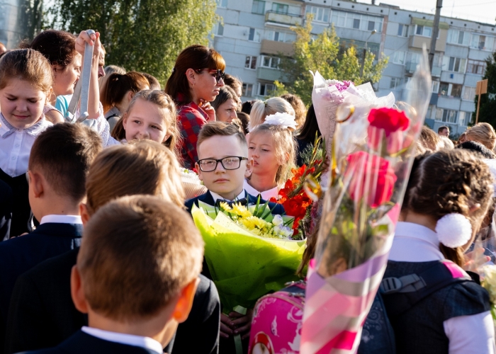 2 сентября в Клинцах прошли праздничные линейки, посвященные Дню знаний