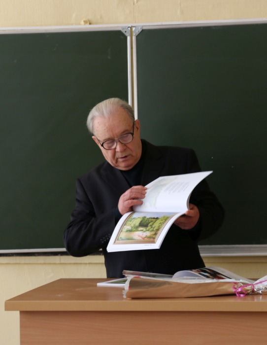 МБОУ-СОШ № 2 им А. И. Герцена в городе Клинцы отмечает 105-летие