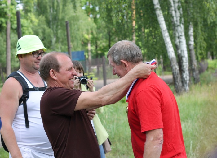 На стадионе «Труд» города Клинцы состоялся спортивный праздник, посвященный Дню России