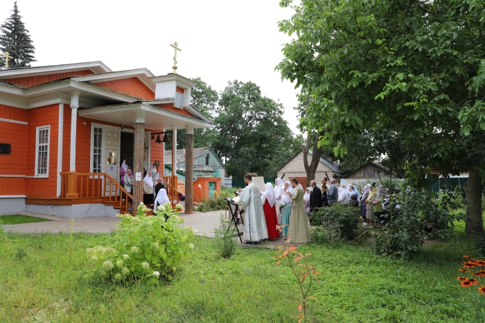 Храм Преображения Господня в Клинцах отметил престольный праздник 