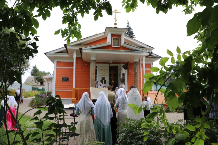 Храм Преображения Господня в Клинцах отметил престольный праздник 