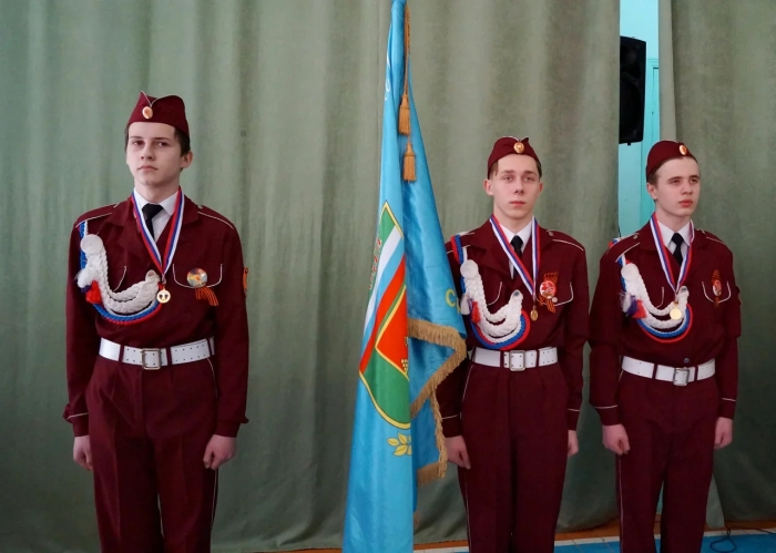 Закрытие оборонно-массового месячника в СОШ 4. Клинцы