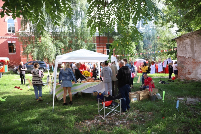 В Клинцах состоялось открытие I сезона фестиваля восстановления исторической среды «Том Сойер Фест» 