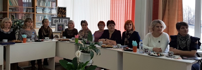 В Клинцах состоялся круглый стол с участниками конкурса «Учитель года»