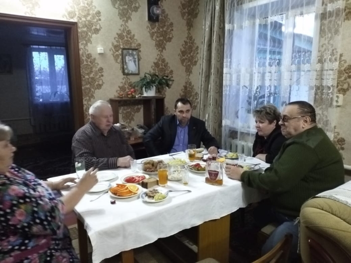 В Клинцах поздравили с 8 марта матерей павших воинов