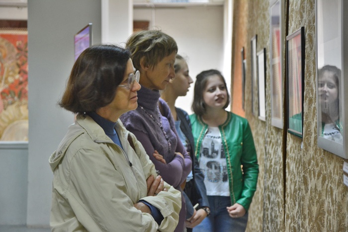 Фотовыставка «Православие Эллады» открылась в Брянском областном художественном музейно-выставочном центре