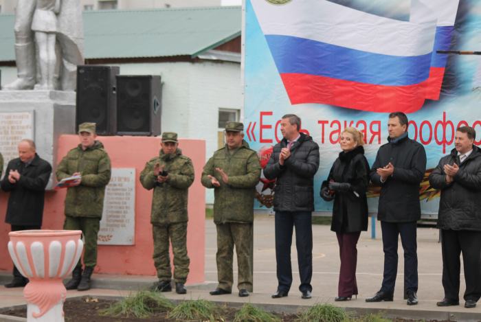 Командующий 20-й гвардейской Краснознамённой армии открыл в городе Клинцы военно-патриотический центр
